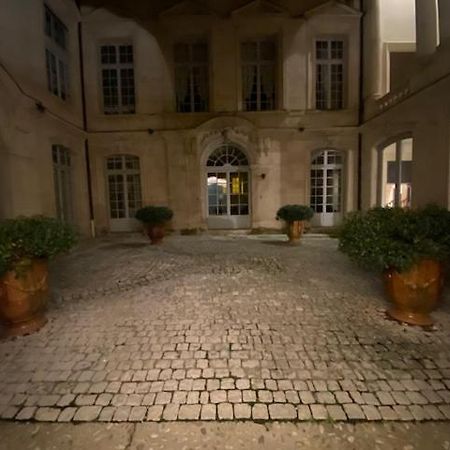 Loft Design Dans Hotel Particulier Montpellier Exterior foto